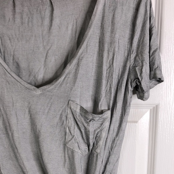 POL Grey Pocket V-Neck Tee - Picture 3 of 5